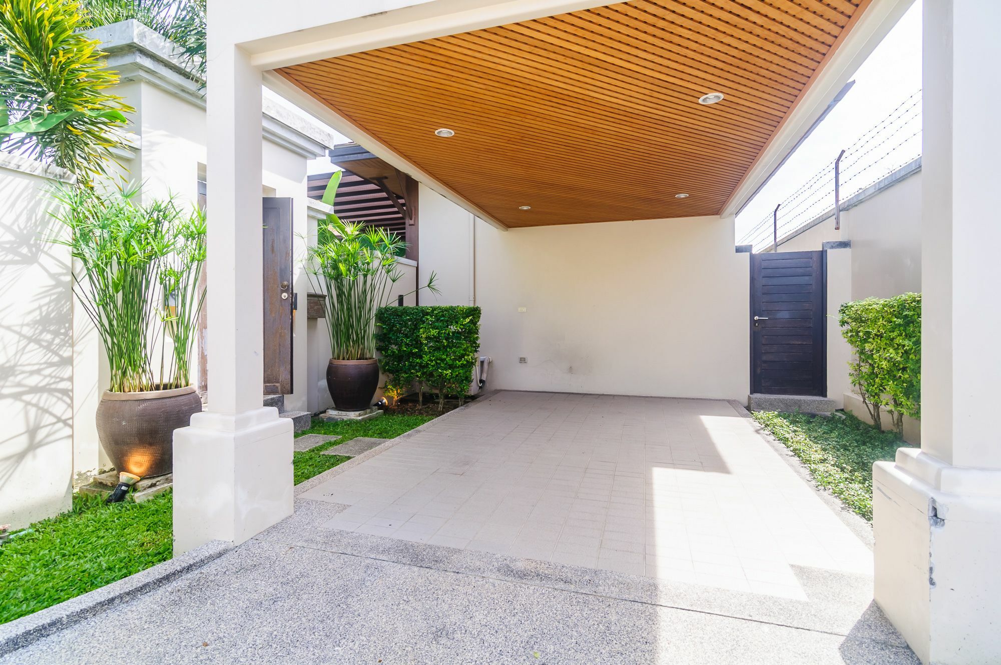 Villa Ariwiki By Tropiclook Rawai Bagian luar foto